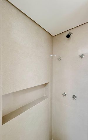 Apartamento à venda com 207m², 3 quartos e 2 vagasBanheiro Suíte 2 e 3
