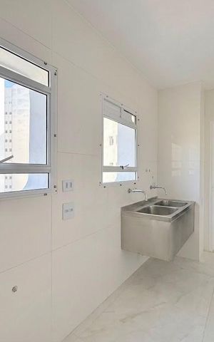 Apartamento à venda com 207m², 3 quartos e 2 vagasÁrea de Serviço