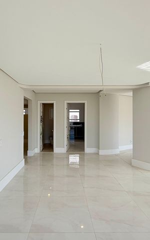 Apartamento à venda com 207m², 3 quartos e 2 vagasSala