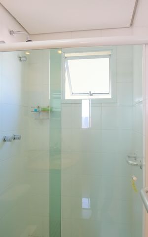 Apartamento à venda com 93m², 4 quartos e 2 vagasBanheiro Social