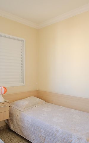 Apartamento à venda com 93m², 4 quartos e 2 vagasQuarto 1
