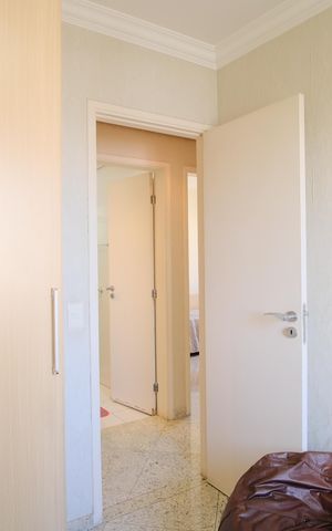 Apartamento à venda com 93m², 4 quartos e 2 vagasQuarto 2