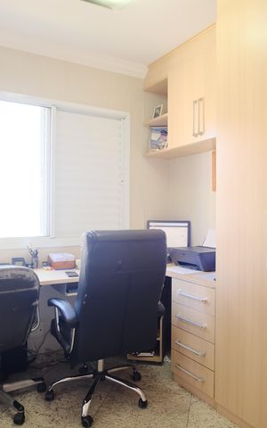 Apartamento à venda com 93m², 4 quartos e 2 vagasQuarto 2