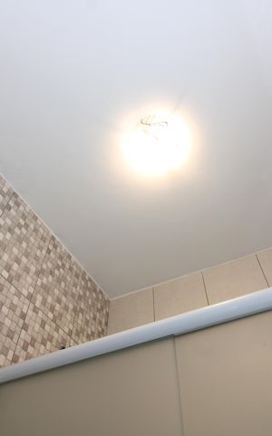 Casa à venda com 144m², 5 quartos e 3 vagasBanheiro casa 1
