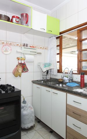 Casa à venda com 144m², 5 quartos e 3 vagasCozinha casa 2