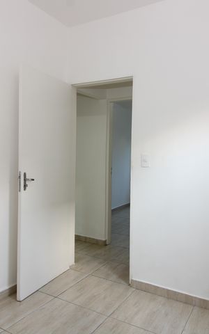 Casa à venda com 144m², 5 quartos e 3 vagasQuarto 2 casa 1