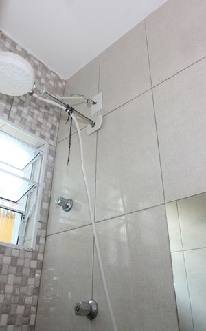 Casa à venda com 144m², 5 quartos e 3 vagasbanheiro da suíte casa 1