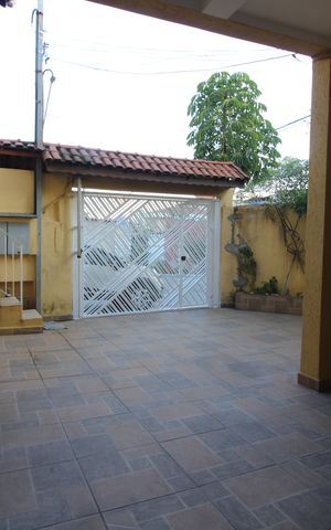Casa à venda com 144m², 5 quartos e 3 vagasgaragem casa 1