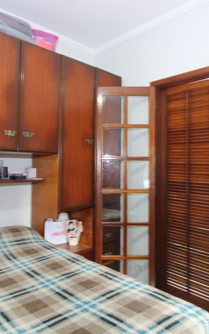 Casa à venda com 144m², 5 quartos e 3 vagasQuarto 1 casa 2