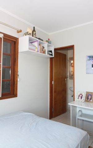Casa à venda com 144m², 5 quartos e 3 vagassuíte externa casa 2