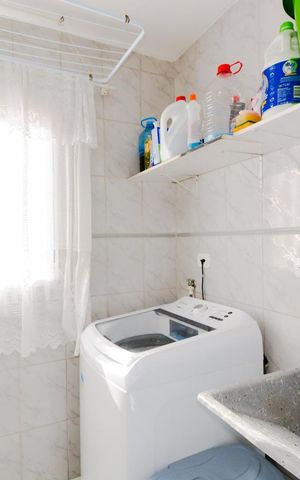 Apartamento à venda com 64m², 3 quartos e 1 vagaÁrea de Serviço