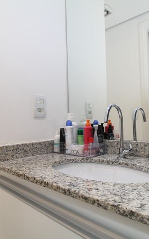 Apartamento à venda com 64m², 2 quartos e 1 vagaBanheiro Suíte 