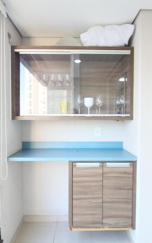 Apartamento à venda com 64m², 2 quartos e 1 vagaVaranda