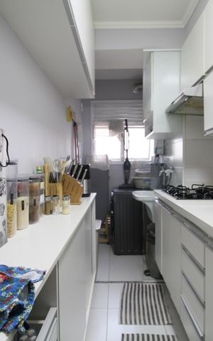 Apartamento à venda com 64m², 2 quartos e 1 vagaCozinha