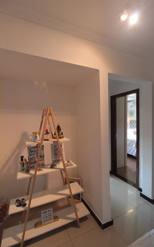 Casa à venda com 216m², 4 quartos e 4 vagasCorredor