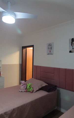 Casa à venda com 216m², 4 quartos e 4 vagasSuite 2