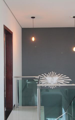 Casa à venda com 216m², 4 quartos e 4 vagasSala de TV