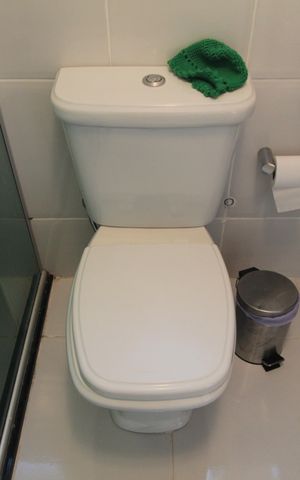 Casa à venda com 216m², 4 quartos e 4 vagasBanheiro da Suite 1