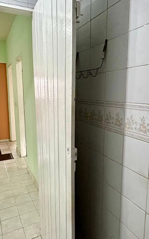 Casa para alugar com 70m², 2 quartos e sem vaga Casa para alugar com 70m², 2 quartos e sem vagaBanheiro