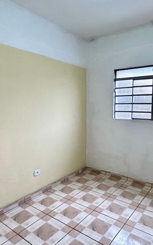 Casa para alugar com 70m², 2 quartos e sem vaga Casa para alugar com 70m², 2 quartos e sem vagaQuarto 1