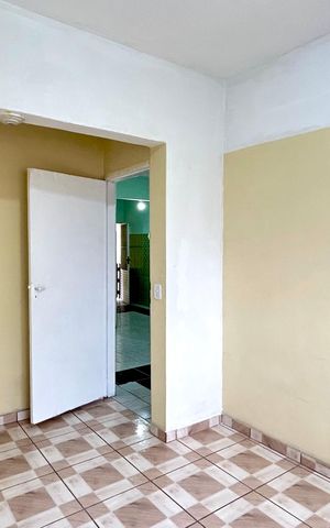 Casa para alugar com 70m², 2 quartos e sem vaga Casa para alugar com 70m², 2 quartos e sem vagaQuarto 1