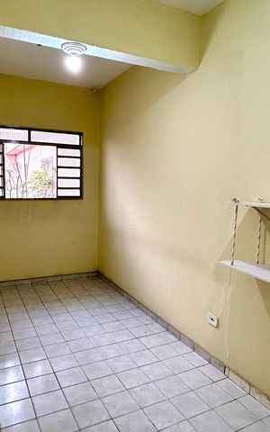 Casa para alugar com 70m², 2 quartos e sem vaga Casa para alugar com 70m², 2 quartos e sem vagaQuarto 2