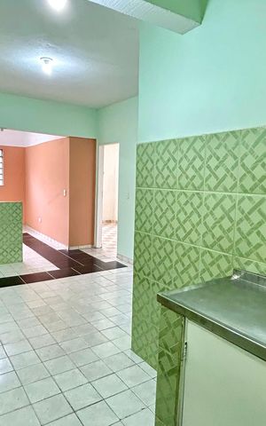 Casa para alugar com 70m², 2 quartos e sem vaga Casa para alugar com 70m², 2 quartos e sem vagaCozinha