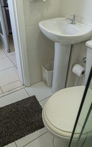 Apartamento para alugar com 240m², 3 quartos e 2 vagasBanheiro de Serviço
