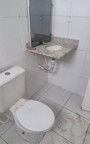 Casa de condomínio à venda com 300m², 4 quartos e 5 vagas Casa de condomínio à venda com 300m², 4 quartos e 5 vagasBanheiro