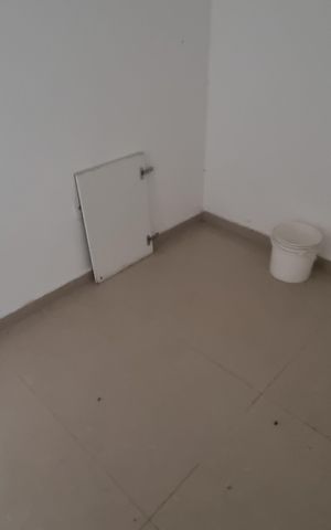 Casa de condomínio à venda com 300m², 4 quartos e 5 vagas Casa de condomínio à venda com 300m², 4 quartos e 5 vagasQuarto