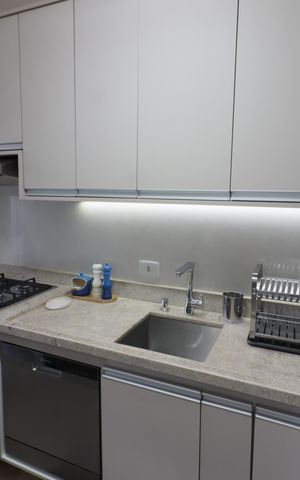 Apartamento à venda com 52m², 2 quartos e 1 vagaCozinha e Área de Serviço