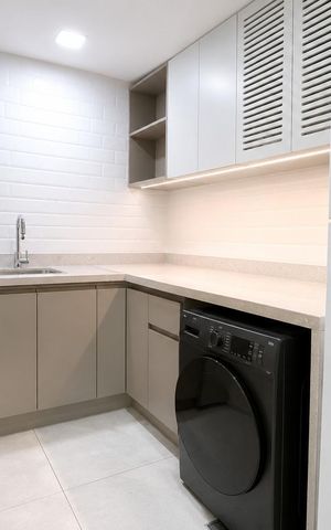 Casa de condomínio para alugar com 130m², 3 quartos e 2 vagas Casa de condomínio para alugar com 130m², 3 quartos e 2 vagasÁrea de serviço