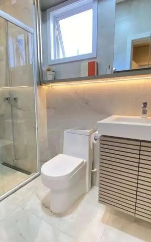 Casa de condomínio para alugar com 130m², 3 quartos e 2 vagas Casa de condomínio para alugar com 130m², 3 quartos e 2 vagasBanheiro 1