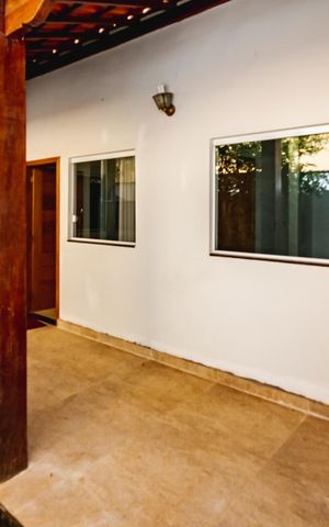 Casa para alugar com 100m², 2 quartos e 1 vagaÁrea externa