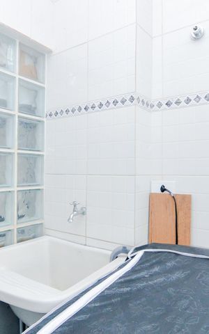 Apartamento à venda com 83m², 3 quartos e 1 vagaÁrea de Serviço
