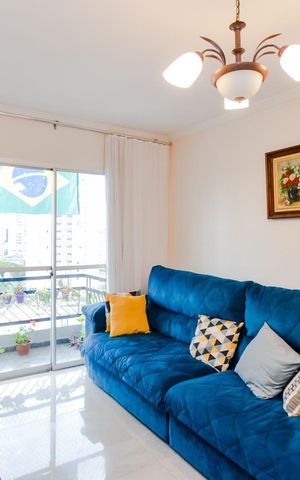 Apartamento à venda com 83m², 3 quartos e 1 vagaSala