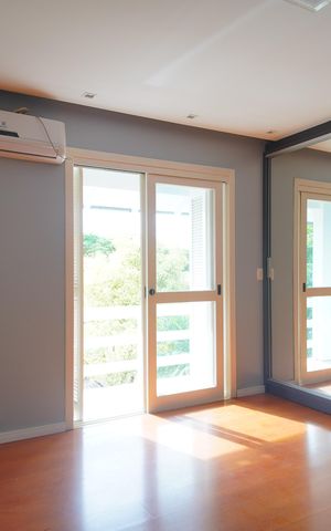 Casa à venda com 120m², 3 quartos e 2 vagasSuíte
