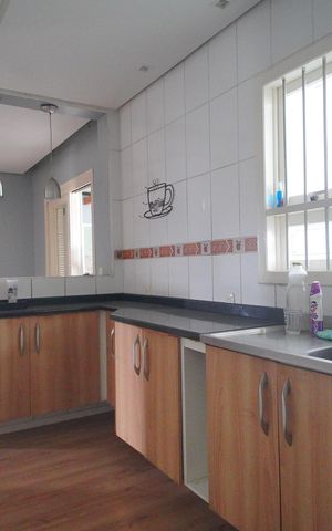 Casa à venda com 120m², 3 quartos e 2 vagasCozinha