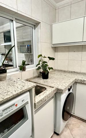 Casa à venda com 180m², 4 quartos e 4 vagas Casa à venda com 180m², 4 quartos e 4 vagasÁrea de Serviço