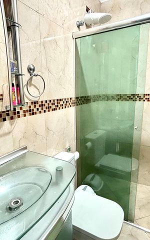 Casa à venda com 180m², 4 quartos e 4 vagas Casa à venda com 180m², 4 quartos e 4 vagasBanheiro 2
