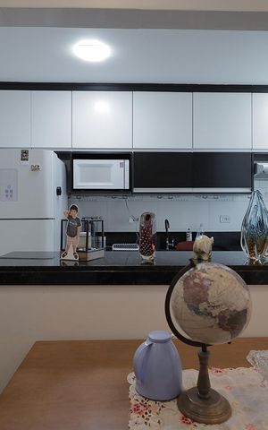 Apartamento à venda com 130m², 2 quartos e 2 vagas Apartamento à venda com 130m², 2 quartos e 2 vagasCozinha