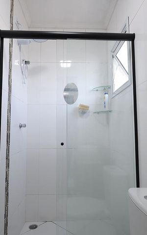 Apartamento à venda com 130m², 2 quartos e 2 vagas Apartamento à venda com 130m², 2 quartos e 2 vagasBanheiro Suíte
