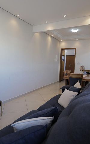Apartamento à venda com 130m², 2 quartos e 2 vagas Apartamento à venda com 130m², 2 quartos e 2 vagasSala