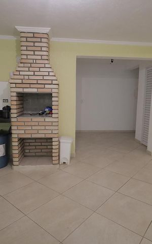 Apartamento à venda com 130m², 2 quartos e 2 vagas Apartamento à venda com 130m², 2 quartos e 2 vagasÁrea comum - Salão de festas