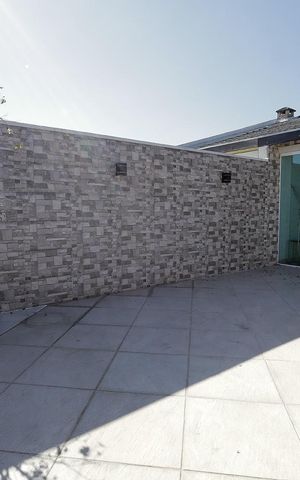 Apartamento à venda com 130m², 2 quartos e 2 vagas Apartamento à venda com 130m², 2 quartos e 2 vagasCobertura