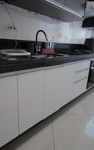 Apartamento à venda com 130m², 2 quartos e 2 vagas Apartamento à venda com 130m², 2 quartos e 2 vagasCozinha