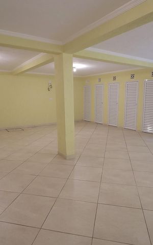 Apartamento à venda com 130m², 2 quartos e 2 vagas Apartamento à venda com 130m², 2 quartos e 2 vagasÁrea comum - Salão de festas