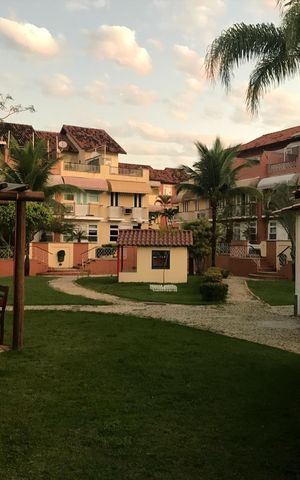Casa à venda com 215m², 3 quartos e 2 vagas Casa à venda com 215m², 3 quartos e 2 vagasÁrea externa
