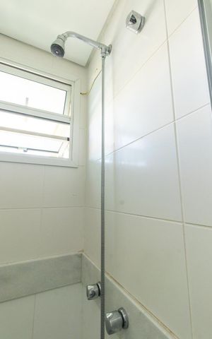 Apartamento à venda com 120m², 4 quartos e 2 vagas Apartamento à venda com 120m², 4 quartos e 2 vagasBanheiro Social