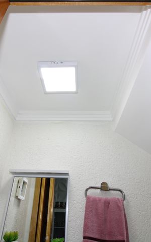 Casa de condomínio à venda com 65m², 2 quartos e 1 vagaLavabo